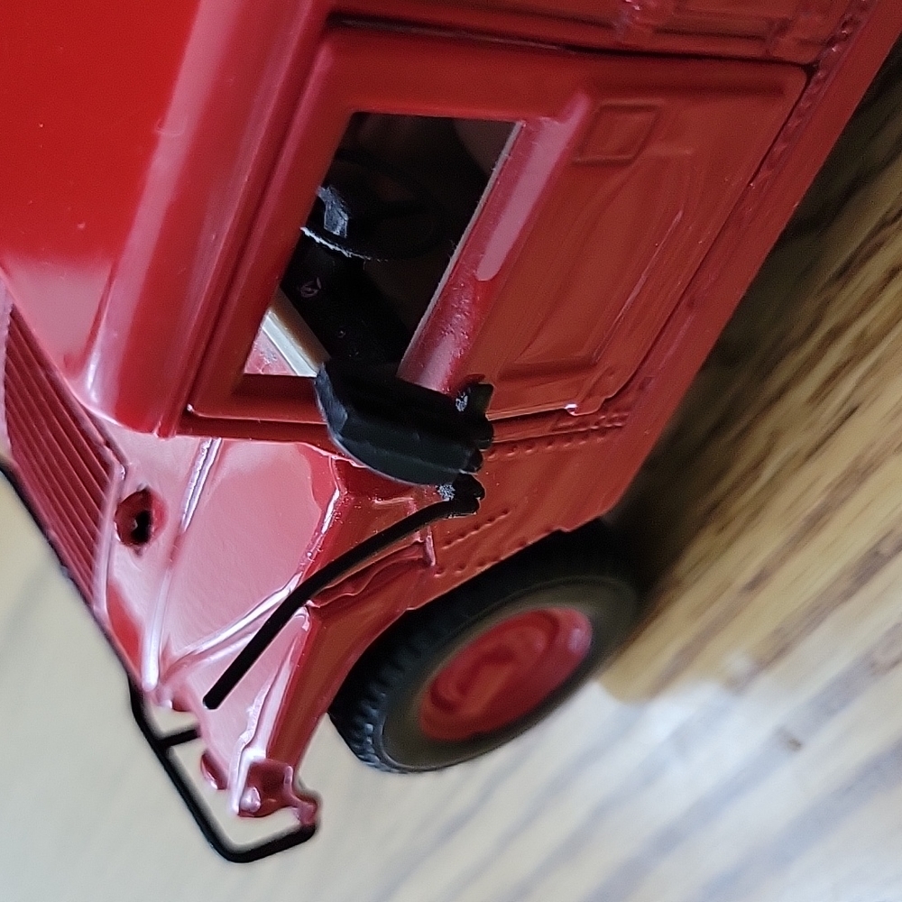 Hummer Model - Picture 2 of 11